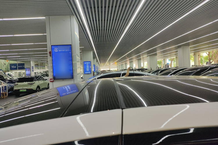 特斯拉 Model X 2023款 双电机全轮驱动版局部细节57