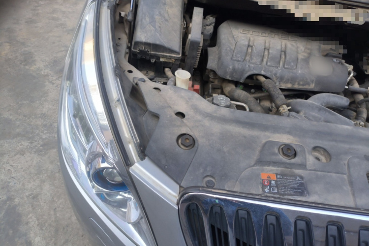 别克GL8 2011款 2.4L LT豪华商务行政版局部细节9006