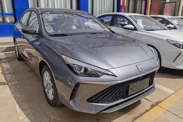 荣威i5 2023款 1.5L CVT豪华版车身外观6002