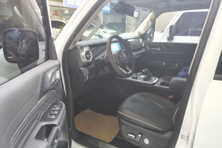 坦克300 2021款 城市版 2.0T 很有型中控内饰20