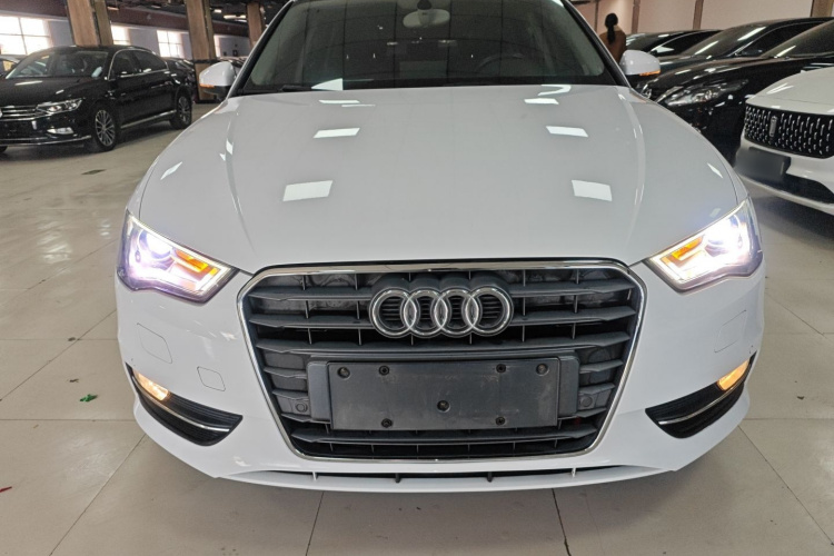 奥迪A3 2015款 Sportback 35 TFSI 百万纪念舒享型车身外观6001