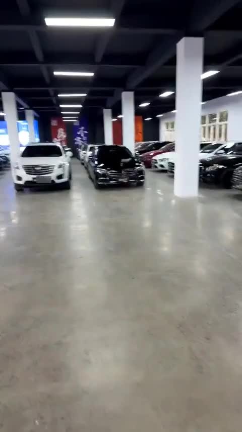 奔驰C级 2022款 C 200 L 运动版讲解2