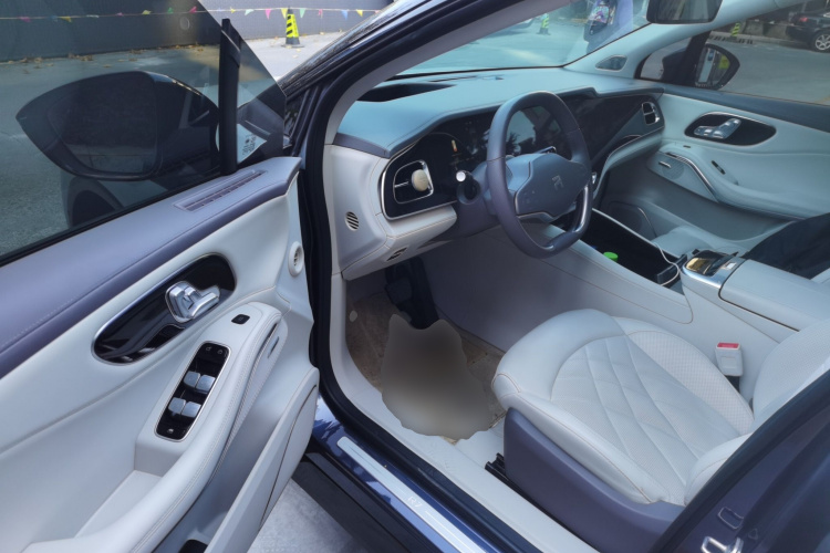 飞凡汽车 飞凡R7 2022款 性能高阶版中控内饰20