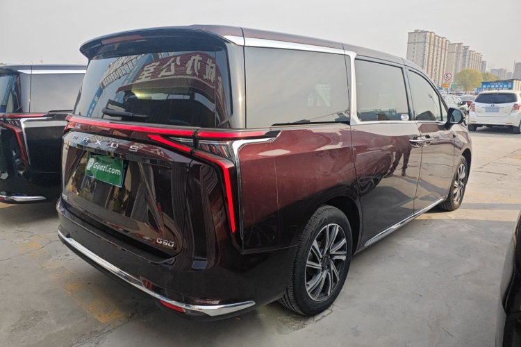 上汽大通MAXUS 大通G90 2022款 2.0T 星云七座版车身外观7