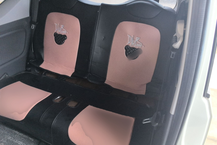 五菱汽车 宏光MINIEV 2022款 GAMEBOY 200km 玩咖款 磷酸铁锂中控内饰21