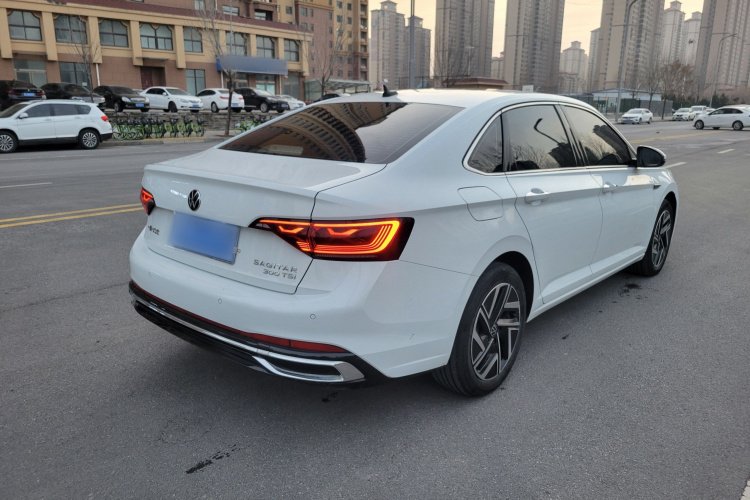 大众 速腾 2023款 300TSI DSG超越版车身外观6008