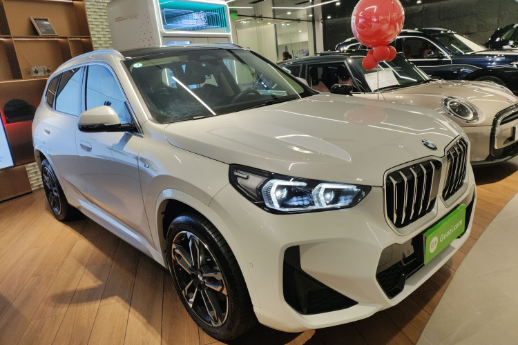 宝马X1 2023款 sDrive25Li M运动套装车身外观3