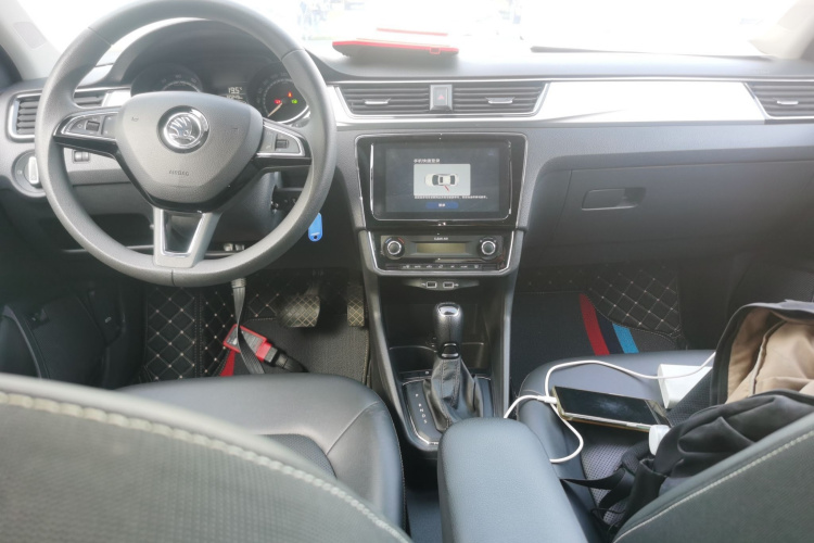 斯柯达 昕锐 2020款 1.5L 自动舒适版中控内饰7002