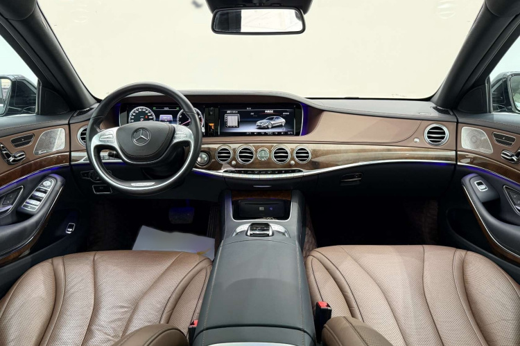 奔驰S级 2017款 S 400 L中控内饰7001