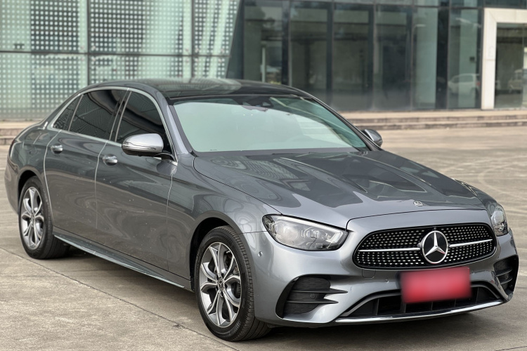 奔驰E级 2021款 E 300 L 运动尊贵型车身外观6002