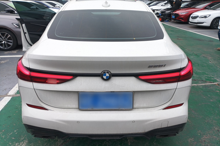 宝马2系(进口) 2023款 225i 四门轿跑车 M运动套装车身外观6004