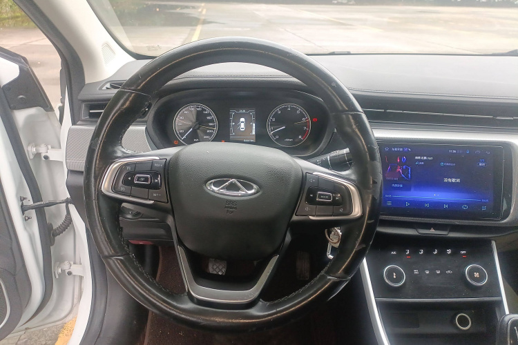 奇瑞 艾瑞泽5 2019款 改款PRO 1.5L 手动青春版 国VI中控内饰13