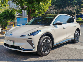 智己汽车 智己LS7 2023款 90kWh Elite后驱版