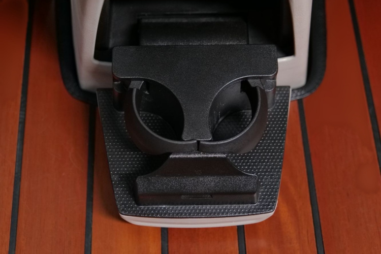 别克GL8 2023款 陆上公务舱 智享型中控内饰7014