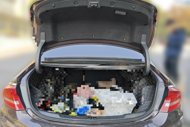 别克 君越 2018款 28T 精英型局部细节23