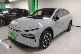 小鹏G7 2025款 702 超长续航 Max