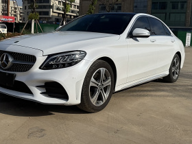 奔驰C级 2019款 改款 C 260 L 运动版