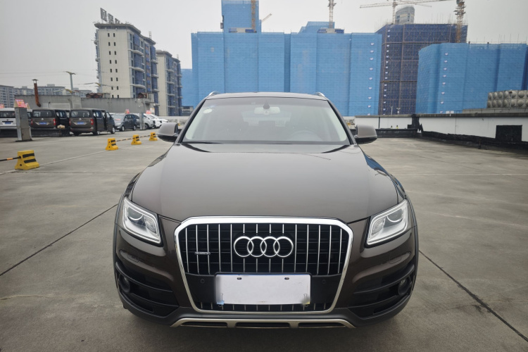 奥迪Q5 2017款 Plus 40 TFSI 技术型车身外观6001