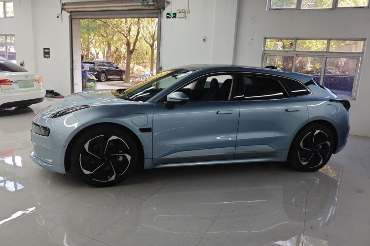 极氪001 2021款 超长续航单电机 WE版车身外观4