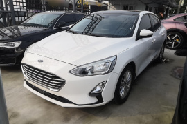 福特 福克斯 2019款 三厢 EcoBoost 180 自动锋潮型