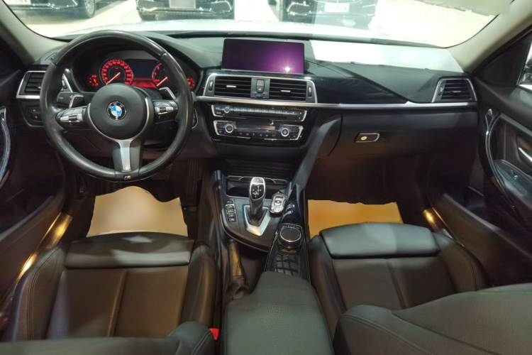 宝马3系 2018款 320Li 领先型M运动套装中控内饰12