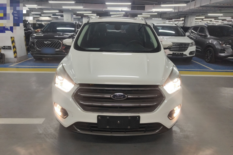 福特 翼虎 2019款 EcoBoost 180 两驱铂翼型 国VI车身外观2