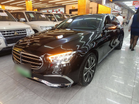 奔驰E级新能源 2022款 改款 E 350 e L 插电式混合动力轿车