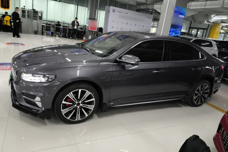 吉利汽车 星瑞 2025款 东方曜 2.0TD 望月版车身外观4