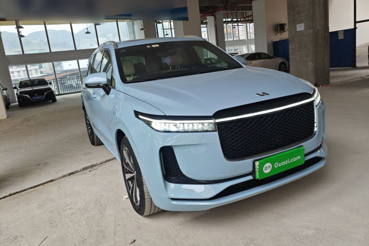 理想汽车 理想ONE 2020款 增程6座版车身外观3