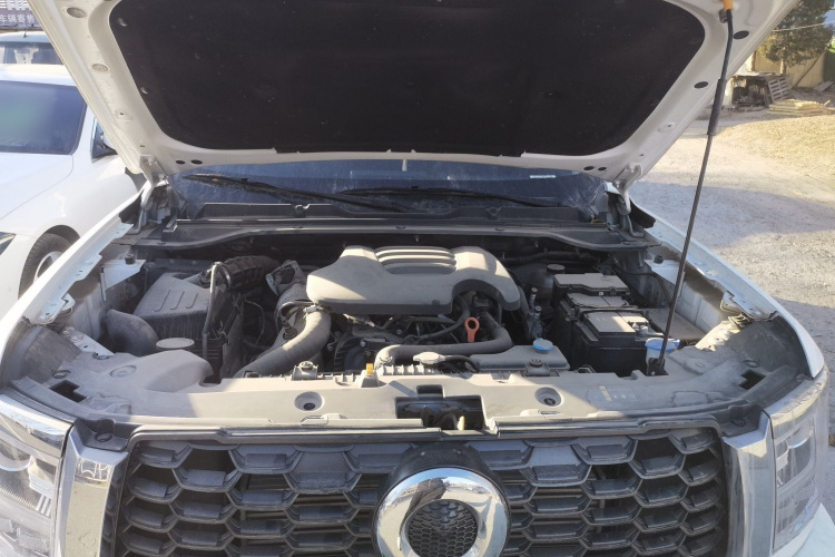 长城 金刚炮 2022款 2.0T手动柴油两驱精英型长箱GW4D20M机舱底盘24