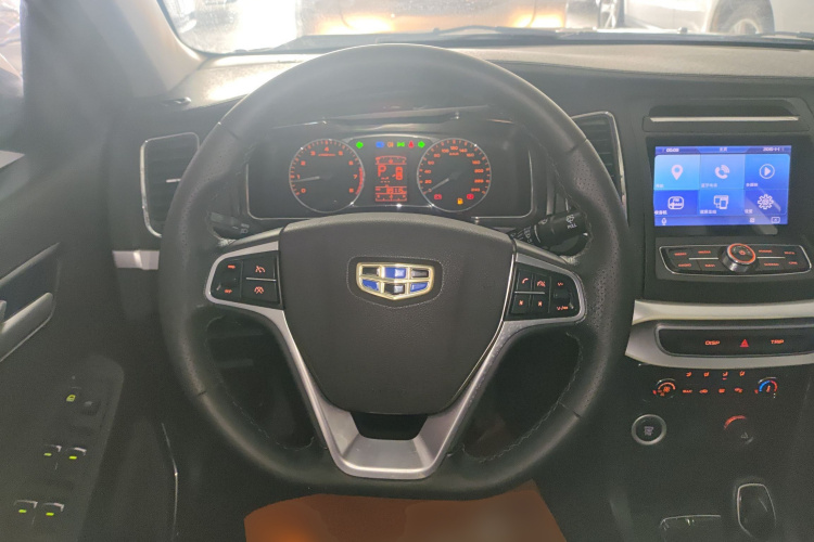 吉利汽车 远景 2016款 1.5L 自动幸福版中控内饰13