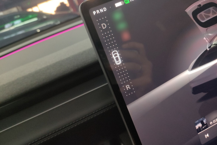 特斯拉 Model Y 2025款 后轮驱动版局部细节18