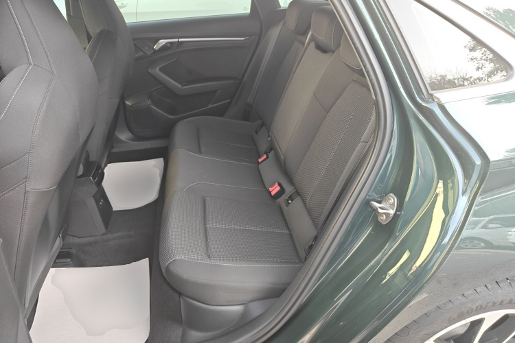 奥迪A3 2021款 A3L Limousine 35 TFSI 进取运动型中控内饰21