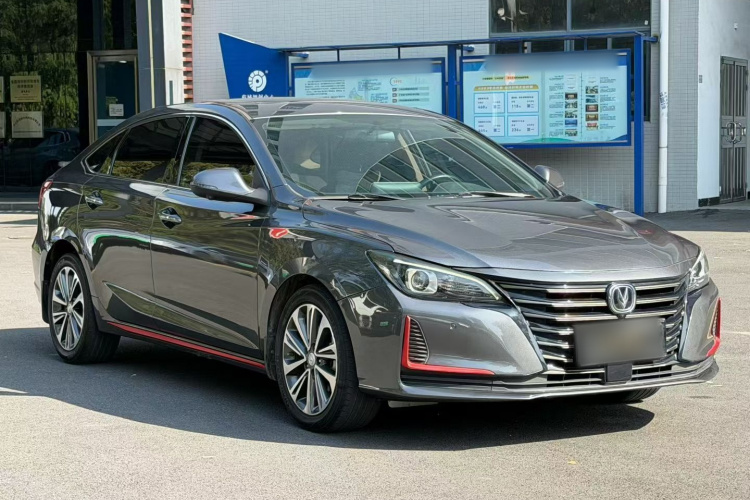 长安 锐程CC 2021款 蓝鲸版 1.5T DCT豪华型车身外观6004