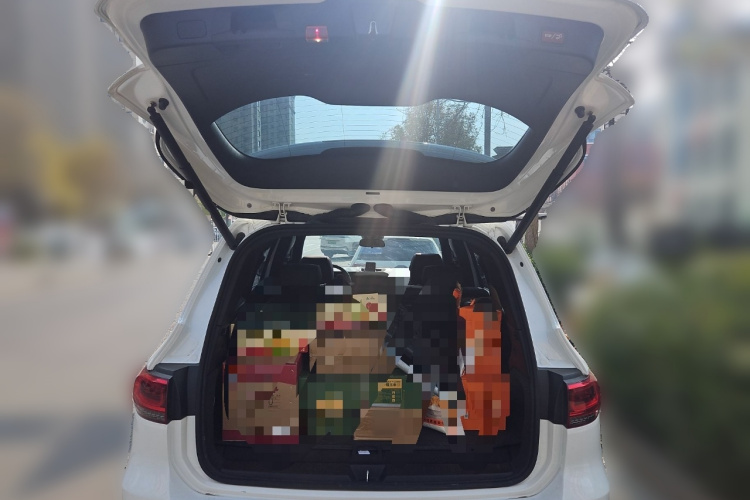 奔驰EQB 2023款 EQB 260局部细节23