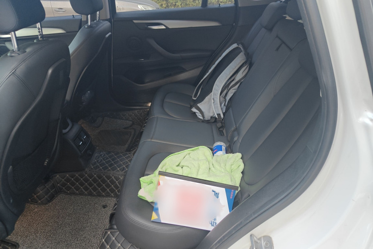 宝马X1 2018款 sDrive18Li 时尚型中控内饰7004