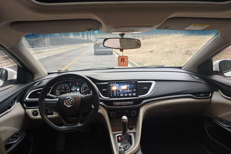 别克 英朗 2016款 18T 双离合精英型中控内饰7004