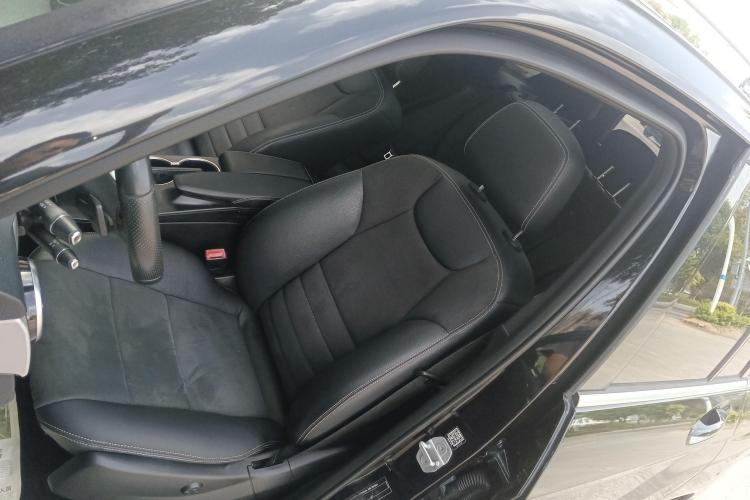 奔驰GLK级 2014款 GLK 200 标准型中控内饰19