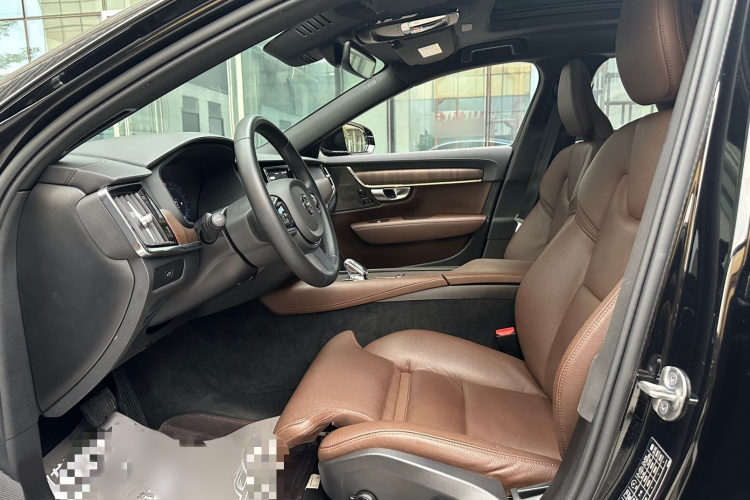 沃尔沃S90 2024款 B5 智远豪华版局部细节9003