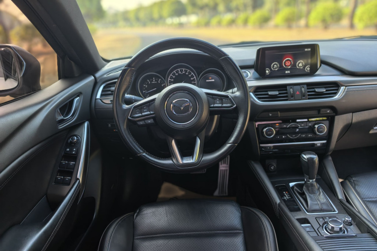 马自达 阿特兹 2018款 2.5L 蓝天尊崇版 国V中控内饰7002