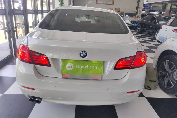 宝马5系 2017款 520Li 典雅型车身外观6004
