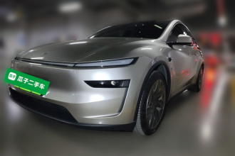 特斯拉 Model Y L 2025款 长续航全轮驱动版