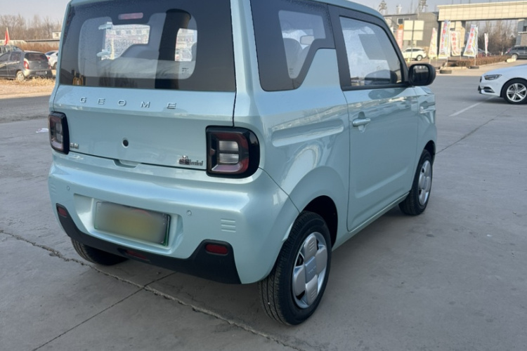 吉利银河 2024款 熊猫mini 200km 耐力熊车身外观6006