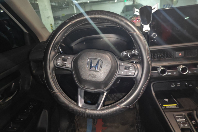 本田CR-V 2024款 240TURBO 两驱锋尚版 5座中控内饰13