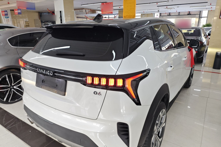 领克06 2023款 Remix 1.5T 劲Halo车身外观7