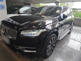沃尔沃XC90 2022款 B6 智逸豪华版 7座
