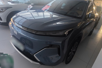 吉利银河 银河星舰7 EM-i 2025款 120km 领航版