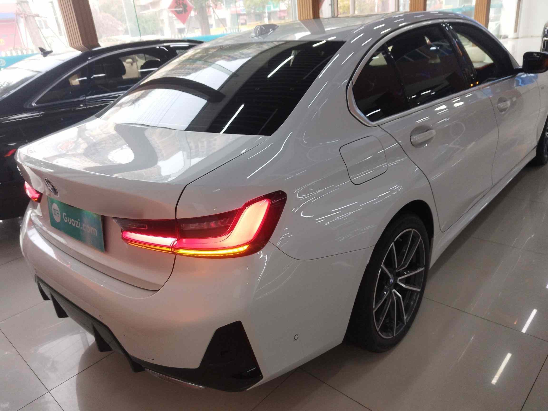 宝马3系 2025款 325Li M运动套装(4)