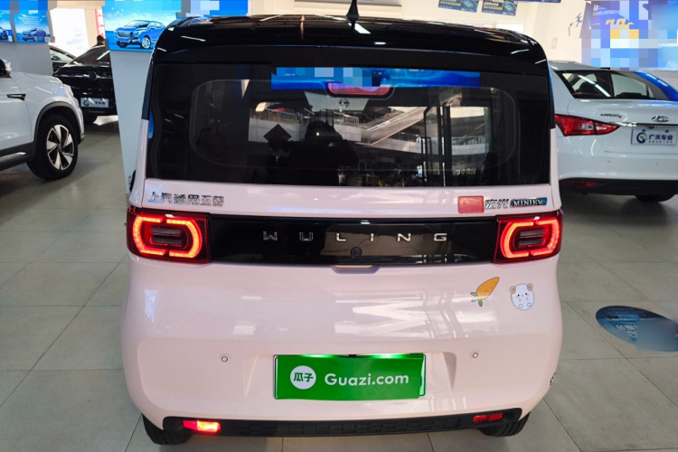 五菱汽车 宏光MINIEV 2022款 马卡龙时尚款 磷酸铁锂车身外观6004