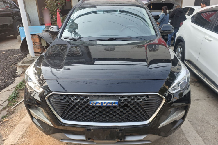 哈弗M6 2018款 改款 1.5T DCT两驱精英型车身外观2